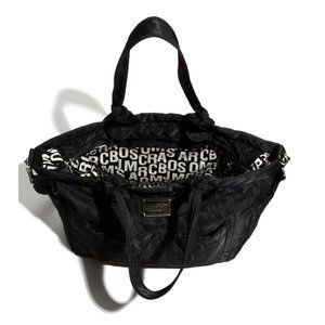 MARC BY MARC JACOBS 'Pretty Nylon Eliz-A-Baby' Bag